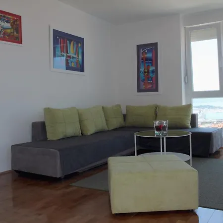 Panorama Split